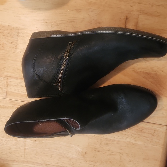 Dansko short booties - Picture 3 of 3